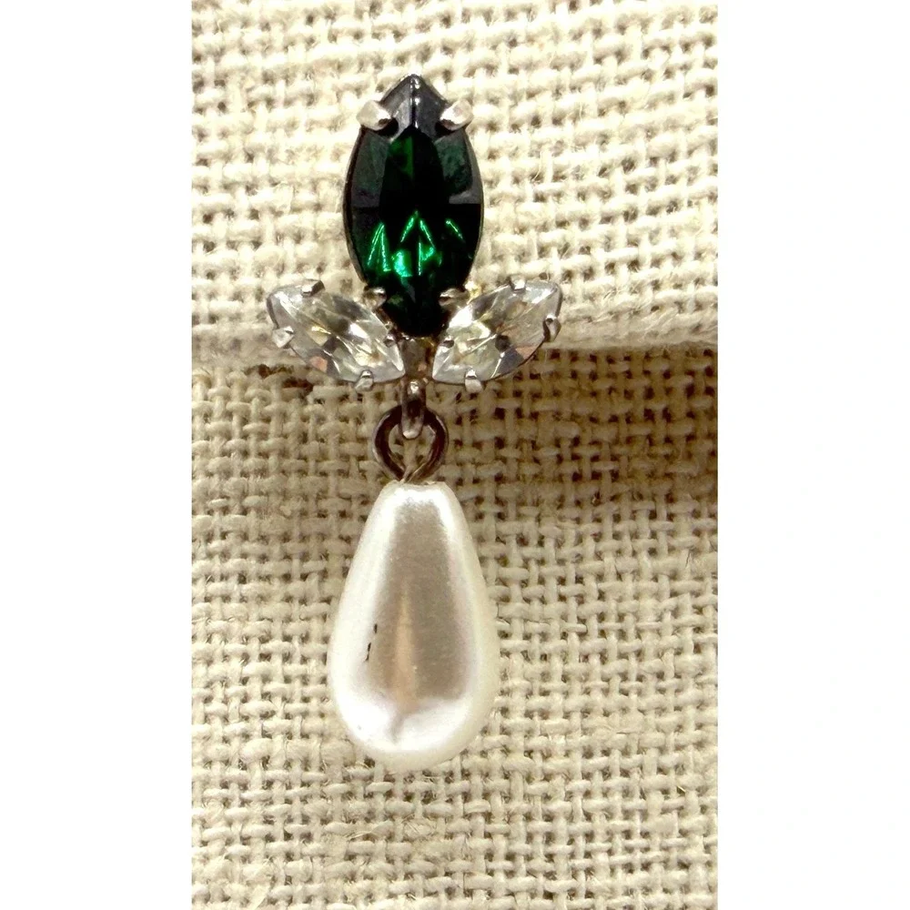 Green Glass Rhinestone Faux Pearl Drop Earrings‎ Bridal Holiday 1.125